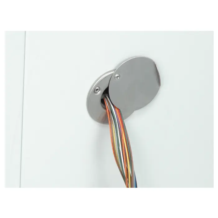 6 DKN303 Cable port.webp